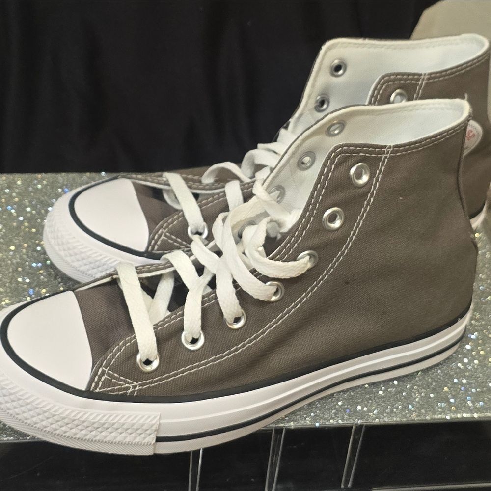 Converse Chuck Taylor All Star Canvas Hi‎ Sneakers - Picture 6 of 9